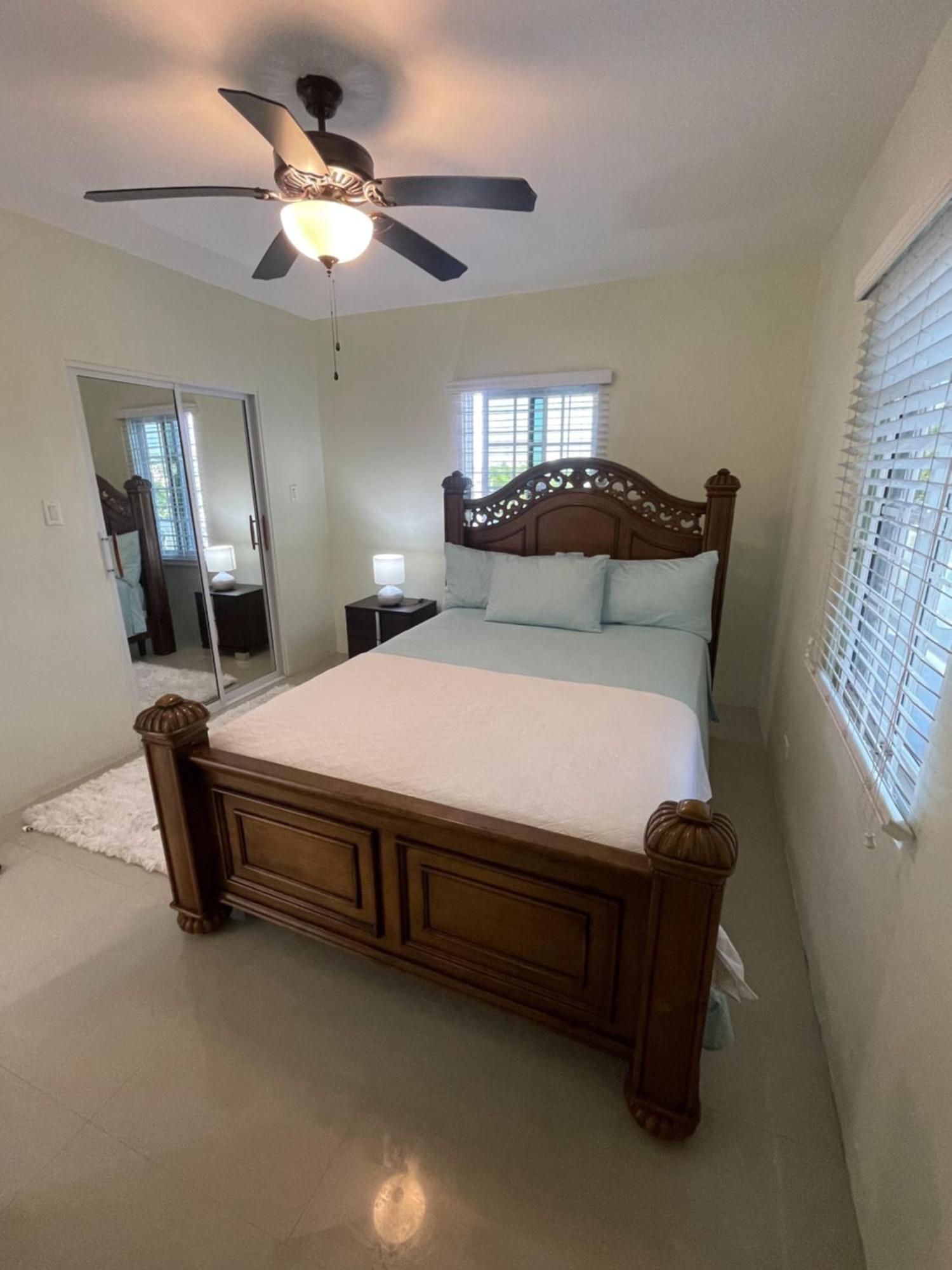 Three Palm Villa Montego Bay Extérieur photo
