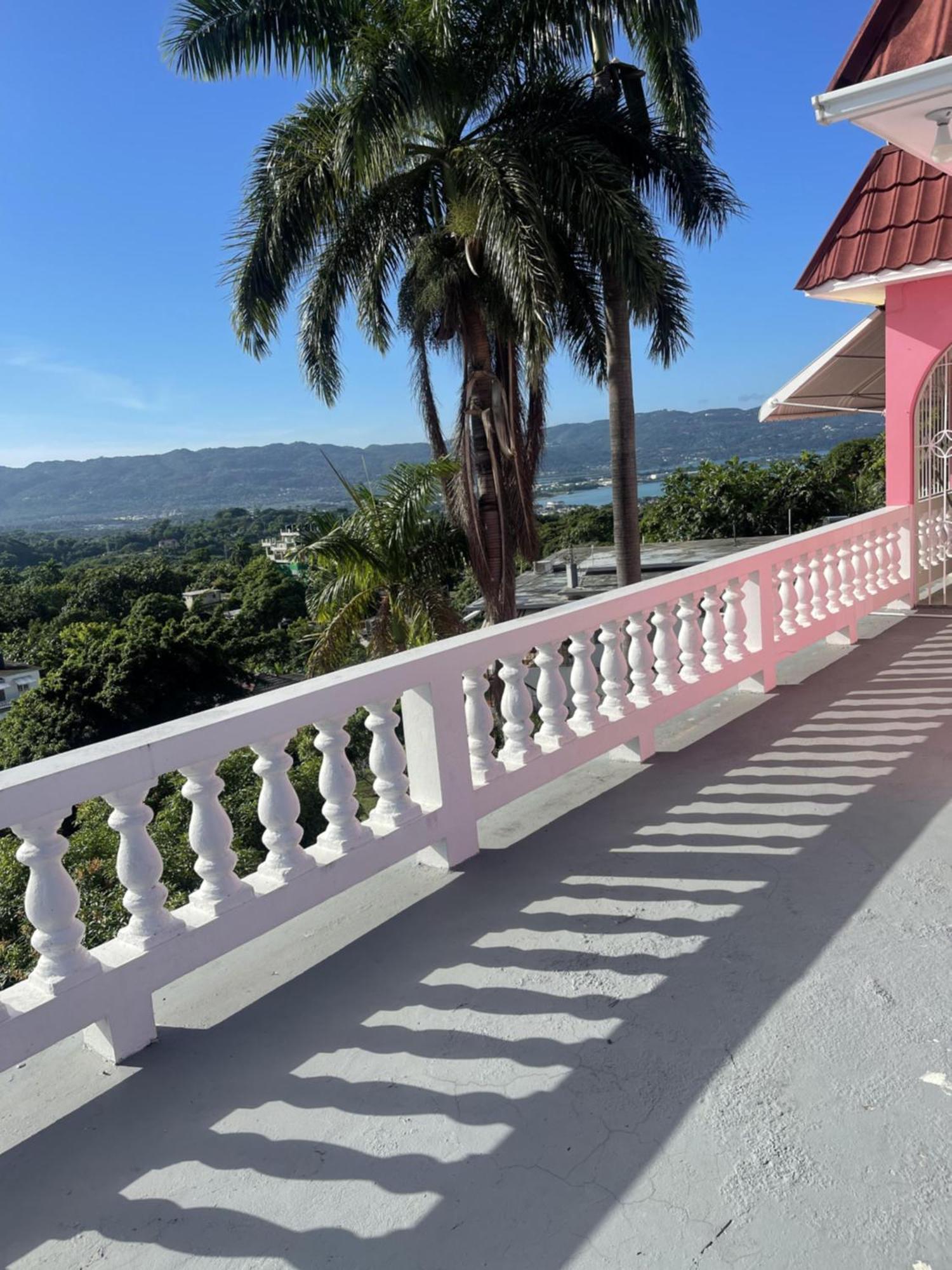 Three Palm Villa Montego Bay Extérieur photo